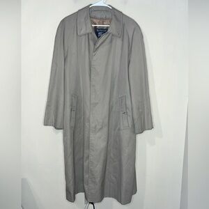 Vintage Burberry’s Trench Coat Wool Nova Check Lining Tan men’s 44